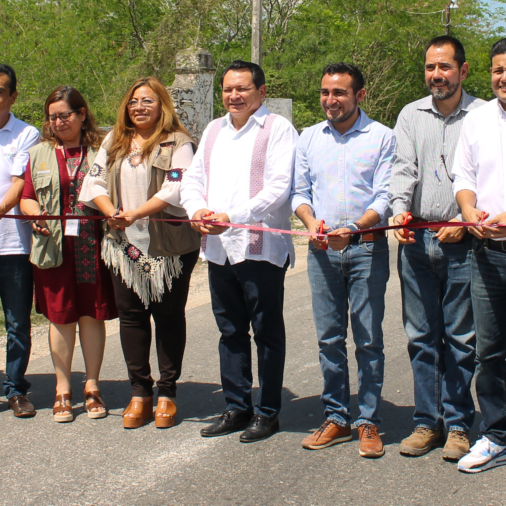 Inauguran tramo carretero Ticimul-Dzununcan