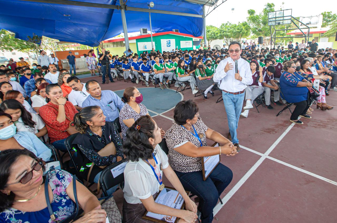 Se implementa en Yucatán estrategia nacional "Si te drogas, te dañas" para prevenir consumo de drogas en estudiantes.