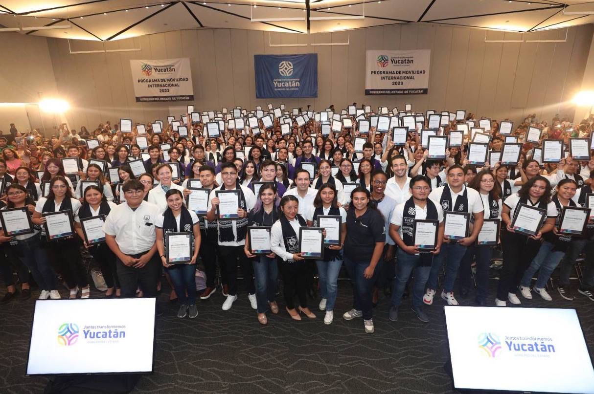 340 estudiantes yucatecos complementarán su formación académica y cultural en universidades de Estados Unidos y Canadá gracias al Programa de Movilidad Internacional 2023 impulsado por el Gobernador Mauricio Vila Dosal.